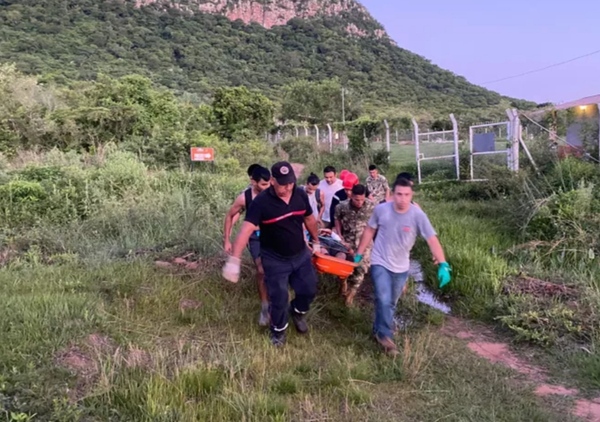 CERRO HÛ: JOVEN CAE MIENTRAS PRACTICABA RÁPEL - El Observador