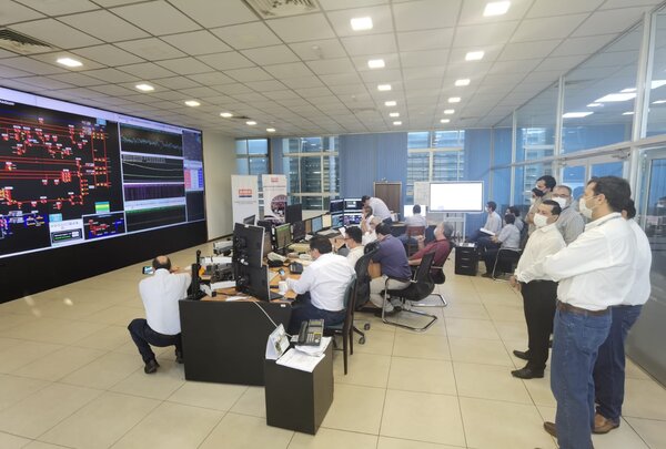 Llevaron adelante la segunda prueba de sincronización entre las centrales Itaipú y Yacyretá - El Trueno
