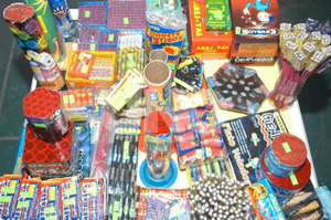 Mercados de la capital: Prohíben venta de pirotecnia