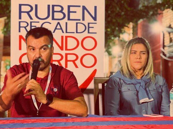 Cerro Porteño: Rubén Recalde y Blas Ojeda oficializan la alianza - Cerro Porteño - ABC Color
