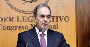La Nación / Senador cuestiona a Velázquez por usar recursos del Estado en su campaña electoral