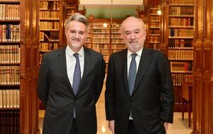 La RAE y Microsoft colaborarán para el buen uso del español en las máquinas mediante inteligencia artificial.