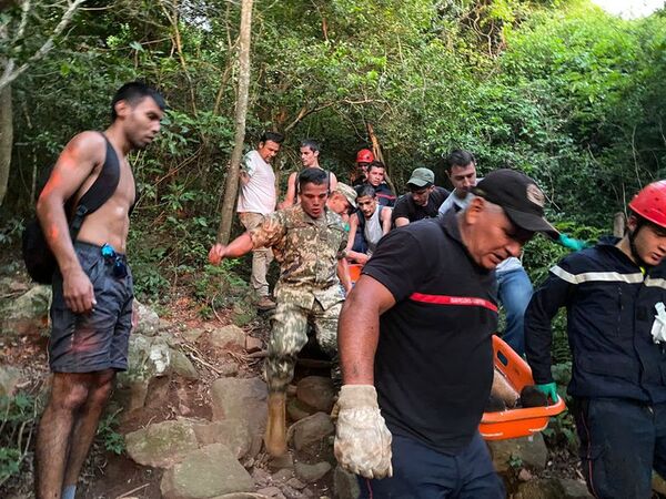 Rescatan a joven que se accidentó practicando rápel en el Cerro Hú - Nacionales - ABC Color