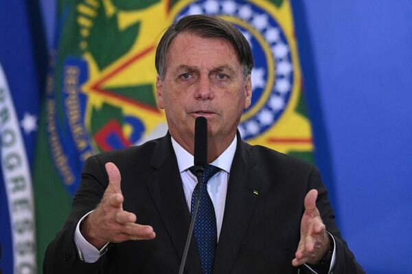 Bolsonaro se afilió al derechista Partido Liberal y perfila su candidatura para el 2022
