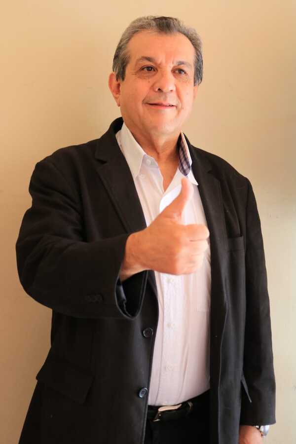 Ex gerente técnico de Tesãi se lanza como precandidato presidencial - La Clave