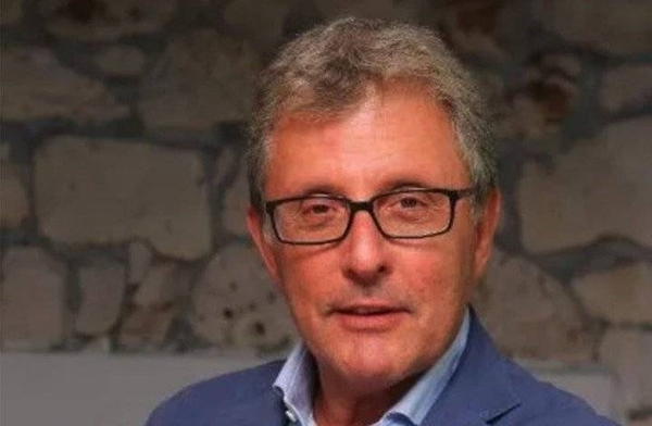 Diario HOY | Arrestan a ginecólogo que ofrecía sexo como terapia contra el papiloma