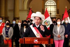 SIP observa con preocupación “declaraciones peyorativas” del presidente de Perú contra la prensa - Mundo - ABC Color
