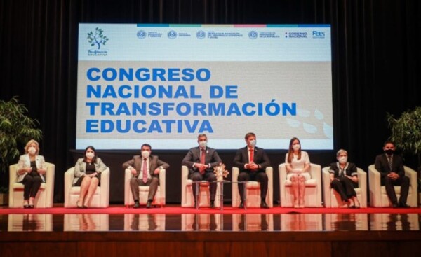 Gobierno presenta primer acuerdo para la transformación educativa