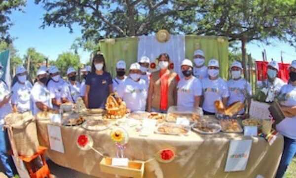 Limpio: Mujeres fueron capacitadas para la producción y venta de alimentos - OviedoPress