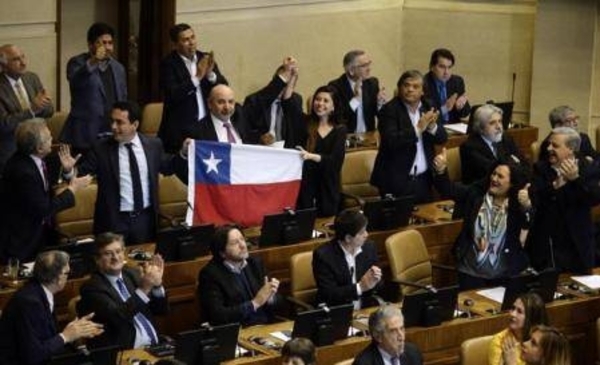 Diario HOY | Diputados de Chile archivan proyecto de despenalización del aborto