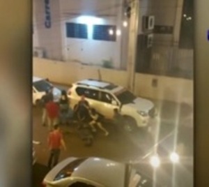 Ordenan prisión para hombre que golpeó a persona trans - Paraguay.com