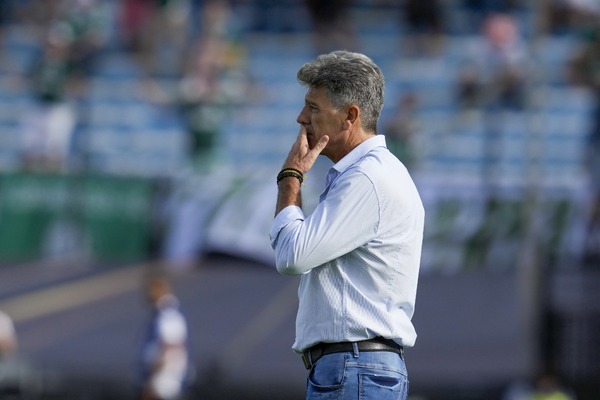 Flamengo oficializa la salida de Renato Gaúcho