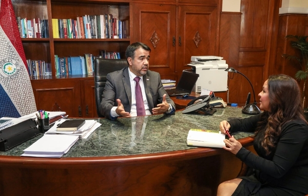 Andrea Picaso es designada como la nueva encargada de BECAL - Megacadena — Últimas Noticias de Paraguay
