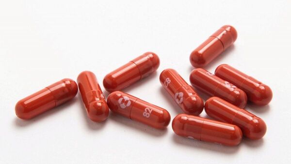 Expertos sanitarios de EEUU respaldan pastillas anti-Covid de Merck