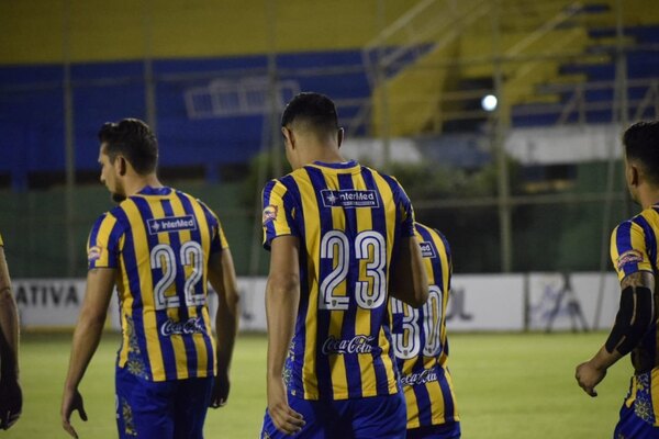Luqueño, en riesgo real de descender de la Primera División tras 52 años