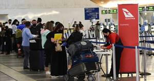 La Nación / COVID-19: OMS recomienda a personas vulnerables y no vacunadas postergar viajes