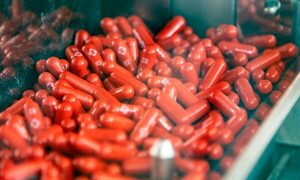 Salud autoriza comercialización de píldoras para tratar COVID