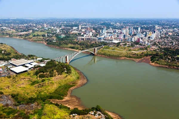 Acuerdo entre Paraguay y Brasil amplía relaciones bilaterales entre ciudades fronterizas | DIARIO PRIMERA PLANA