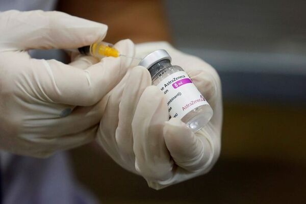 Vacunas COVID: Vencieron 22.500 dosis y serán incineradas, anuncian desde Ministerio de Salud - A La Gran 7-30 - ABC Color
