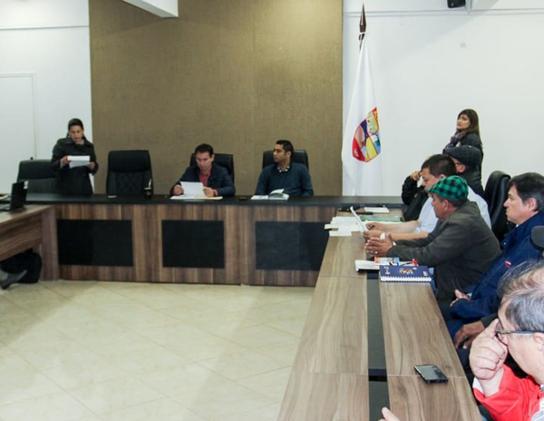 Se busca descentralizar despacho y convertir a paseros en pequeños importadores - Noticde.com