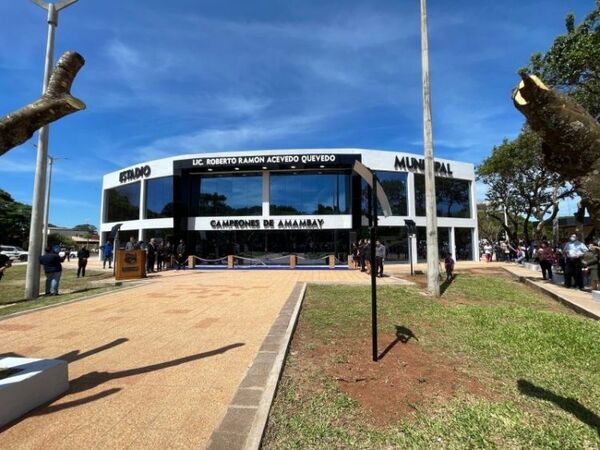 Inauguran obras de reformas y ampliación del Estadio Municipal