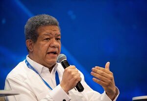 Expresidente dominicano deplora la falta de unidad en el combate a la covid - MarketData