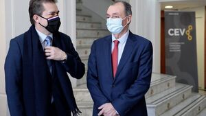 Paraguay aspira que aerolínea valenciana sea bandera del país