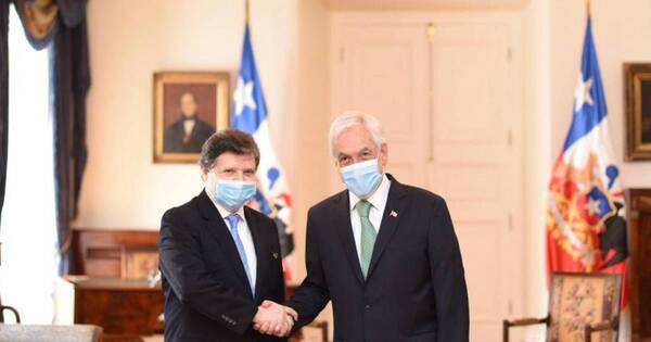 La Nación / Chile-Paraguay: canciller Acevedo se reunió con el presidente Piñera y firmó seis acuerdos