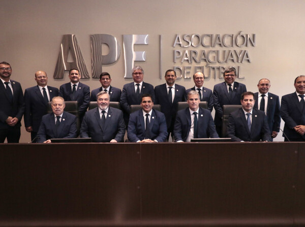Consejo de la APF respalda gestión del presidente Robert Harrison - APF