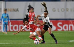 “Estoy feliz”: las palabras de Fany Gauto tras fichar por el Ferroviária - Fútbol - ABC Color