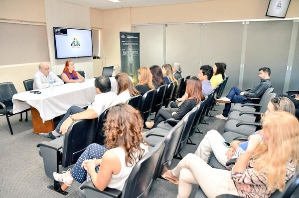 Los emprendedores resuelven los problemas, señala empresario - Noticde.com