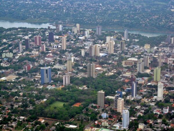 Ómicron: brasileño aislado en Foz trabaja en Paraguay
