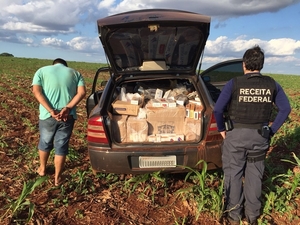 Persecución concluye con aprehensión de cigarrillos de contrabando - Noticde.com