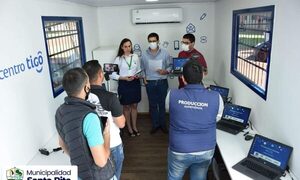 Entregan equipos para Telecentro en Santa Rita