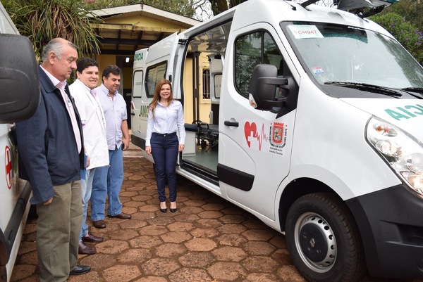 El municipio adquirió una moderna ambulancia - Noticde.com