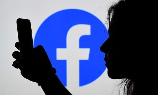 Facebook desmantela redes de desinformación vinculadas al COVID