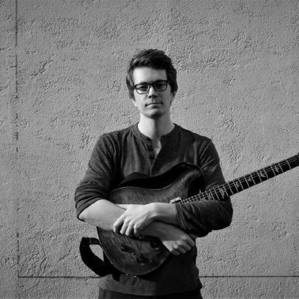 Euan Richard invita a un viaje con su guitarra - Música - ABC Color