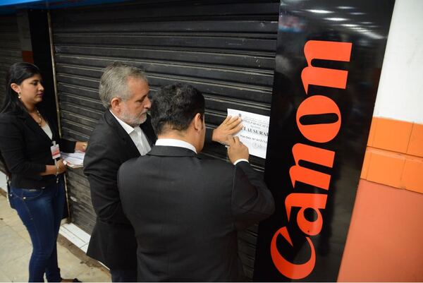 Comuna ordena clausura definitiva de comercio donde turistas fueron asaltados - Noticde.com
