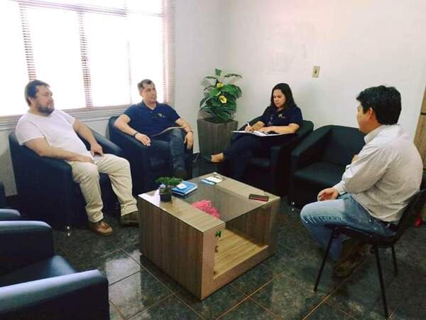 Coordinan cursos de capacitación sobre turismo para Yguazu - Noticde.com