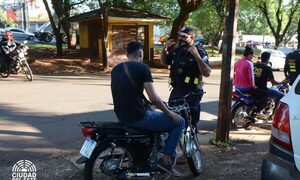 Comuna de C. del Este realiza controles en el tránsito vehicular y de motocicletas – Diario TNPRESS