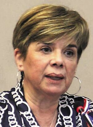 Senadora Desirée Masi considera que se postergará el estudio del Protocolo para la eliminación del comercio ilícito de productos de tabaco - La Primera Mañana - ABC Color