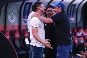 “Los dirigentes deben analizar”, Cáceres y su continuidad en Olimpia - Olimpia - ABC Color
