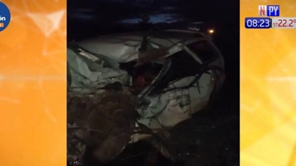 Hombre muere tras colisión entre camión y automóvil en Edelira | Noticias Paraguay
