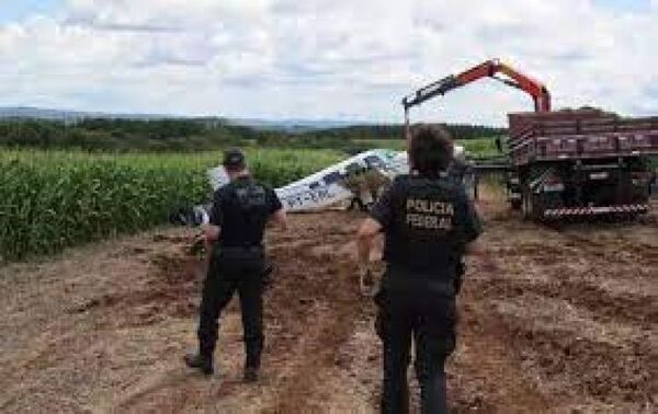 Ponta Porã: Policía Federal cumple órdenes judiciales contra banda internacional de tráfico de cocaína