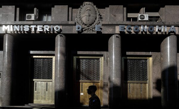 Argentina pretende sellar un acuerdo con el FMI que no afecte al crecimiento - MarketData