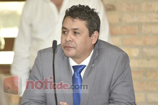 Bernal afirma que negativa al “Hard Rock Hotel” es una posición retrógrada - Noticde.com