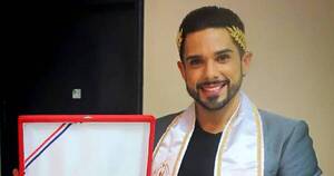 La Nación / José Primerano, Mister Universe Beauty 2021, fue condecorado por su ciudad