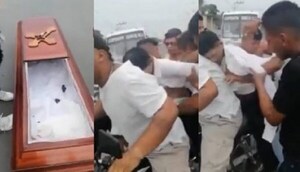 Jóvenes sacan el cadáver de su amigo del ataúd para darle un último paseo en moto - Noticiero Paraguay