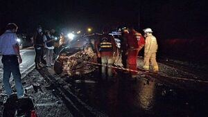 Choque de vehículos deja un muerto y un herido en Edelira