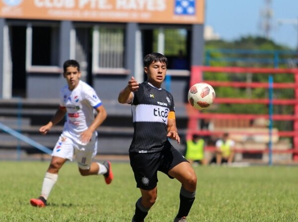 Así quedó el podio en la Sub 15 - APF